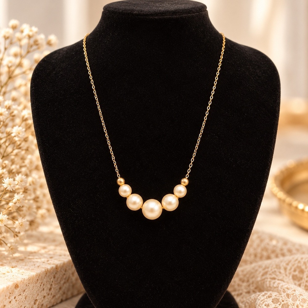 Vintage 14K Gold Filled Graduated Faux Pearl Necklace Cream Dainty 16 Inch